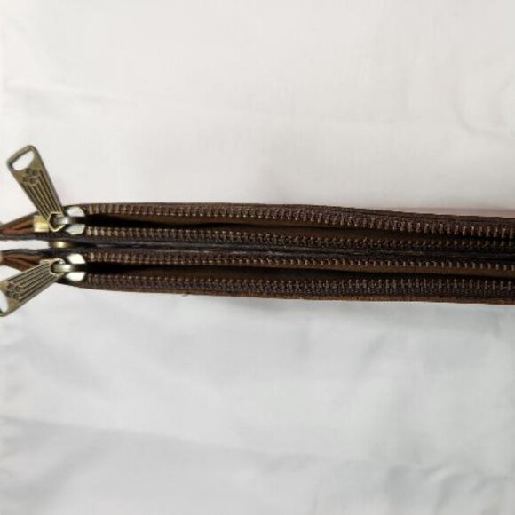 Patricia Nash Bifold Leather Wallet in tan/brown - Picture 3 of 8